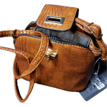 Load image into Gallery viewer, New Small Brown Purse With Zipper (NEW)
