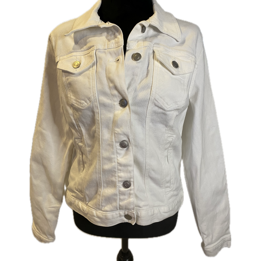 White Jean Jacket (NEW)