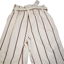 Load image into Gallery viewer, Off White W Brown Stripes Nicker Bockers W/ Belt Wide Legs (NEW)

