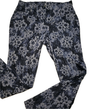 Load image into Gallery viewer, Faded Glory Blue Flower Jeggings (NEW)
