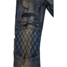 Load image into Gallery viewer, Splash Premium Collection Distressed Stretch Blue Jeans W/ Zippers (NEW)
