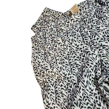 Load image into Gallery viewer, Faded Glory Stretch Pants L (NEW)
